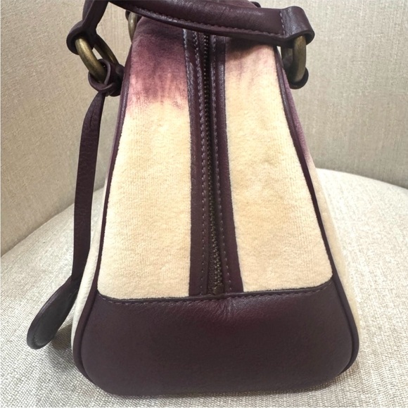 NWT Vintage Y2K Juicy Couture Bowler
Purple Cream Green Tie Dye
Splendor Louis V - Picture 8 of 16